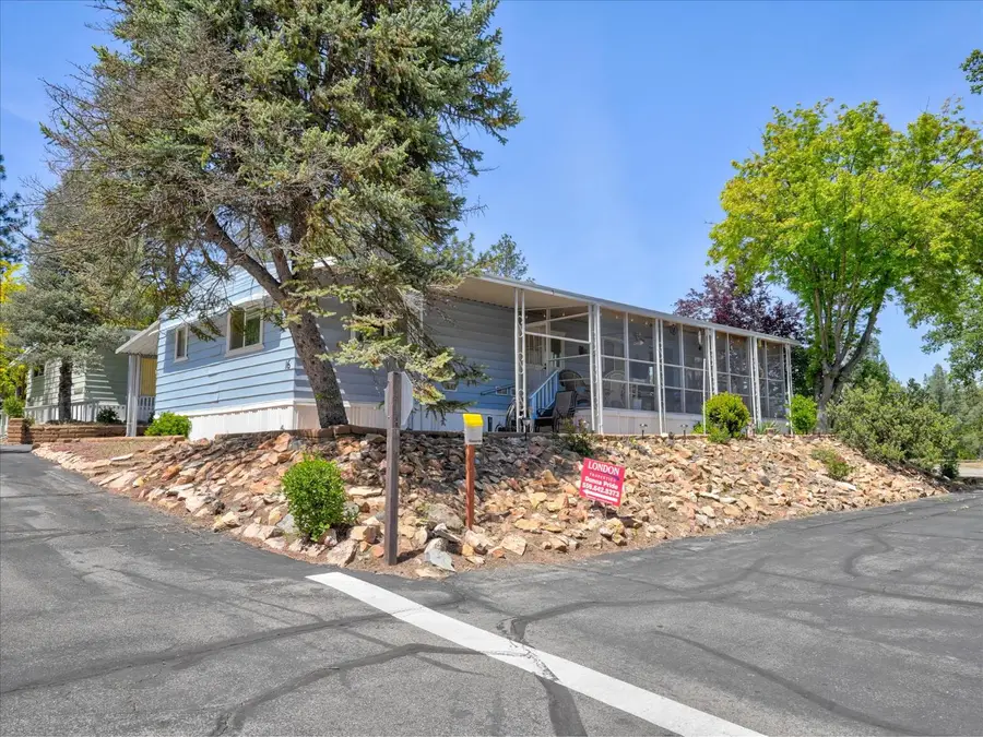 39678 Rd 425b #16, Oakhurst, CA 93644 - #2