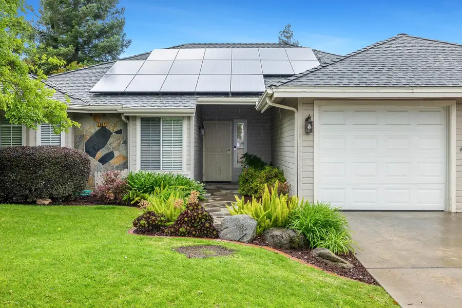 7587 N Spalding Avenue, Fresno, CA 93720 - #3