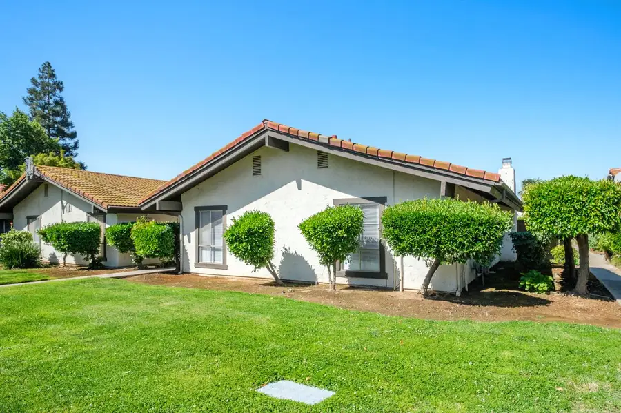 317 W Sierra Avenue #114, Fresno, CA 93704 - #2
