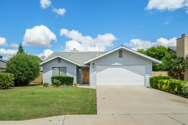 2313 Palo Alto Avenue, Clovis, CA 93611