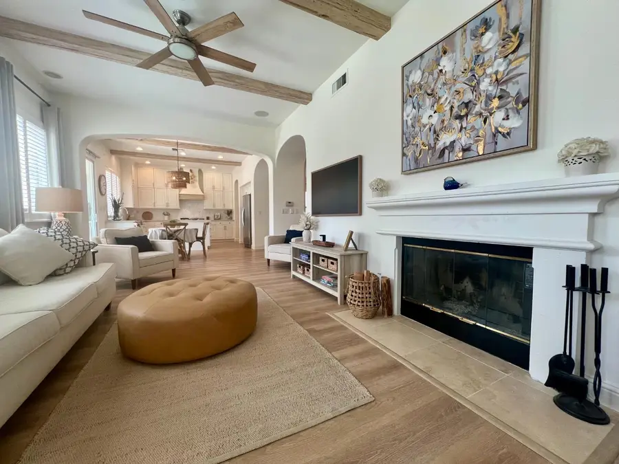 1902 Everglade Avenue, Clovis, CA 93619 - #3