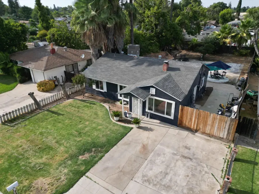 1403 E Griffith Way, Fresno, CA 93704 - #2