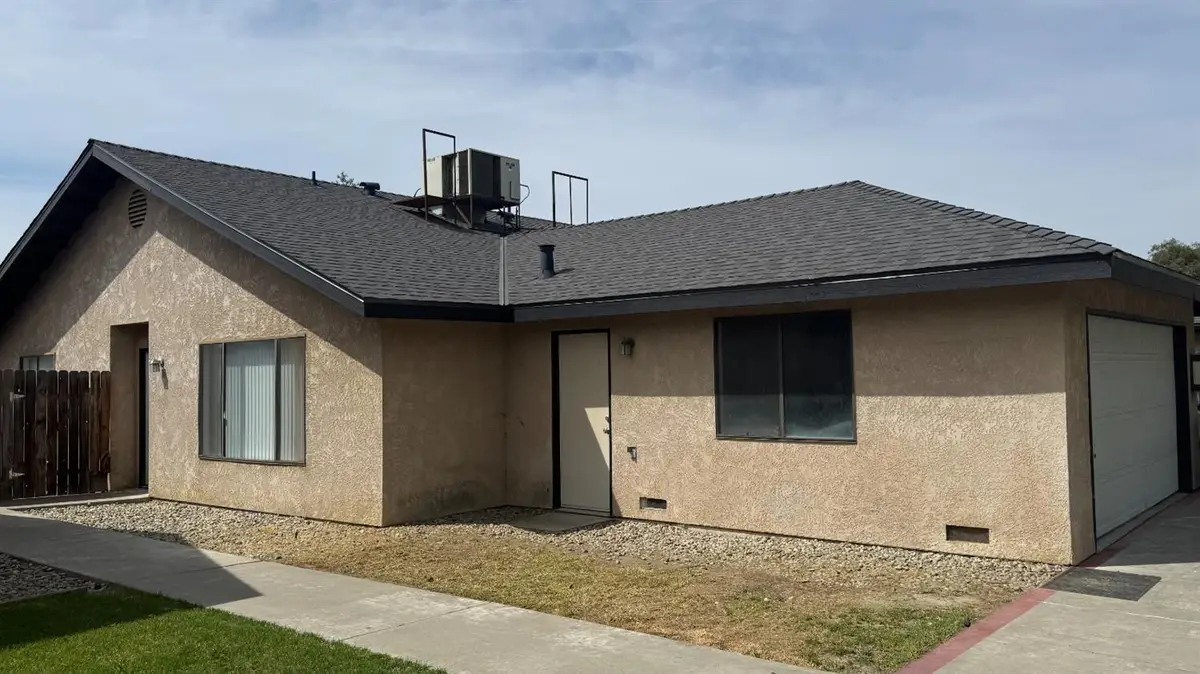 2447 Knowlwood Drive, Hanford, CA 93230 - #1