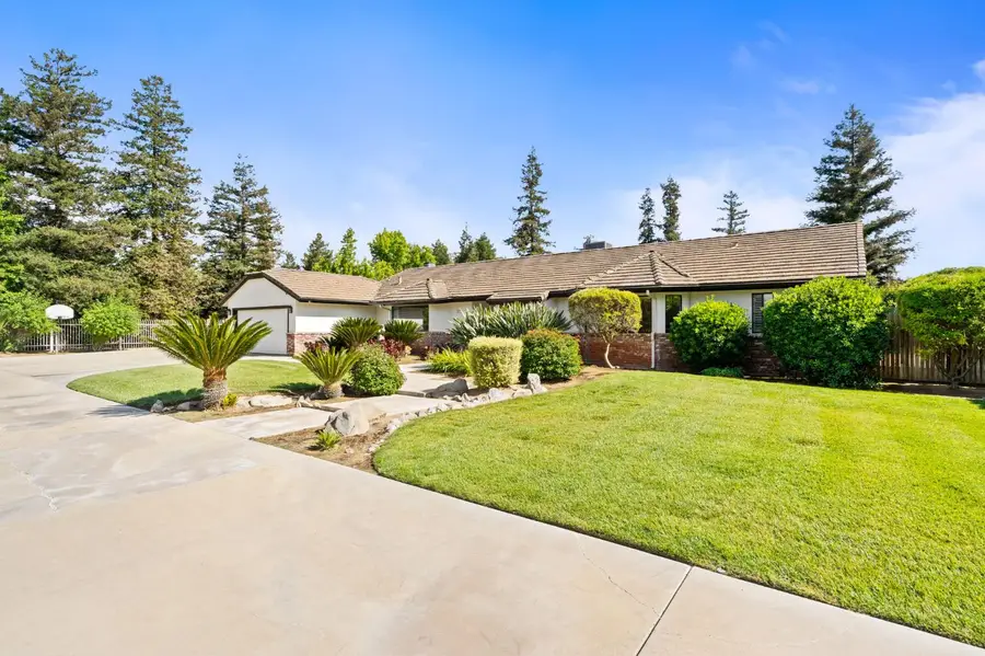 7311 W Rialto Avenue, Fresno, CA 93723 - #3