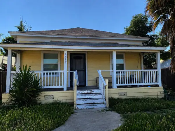 1029 N Green Street, Hanford, CA 93230