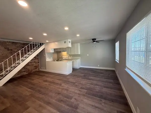 4917 N Holt Avenue #103, Fresno, CA 93705