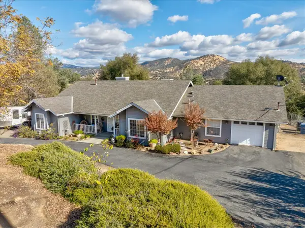 33655 River Knolls Rd, Coarsegold, CA 93614