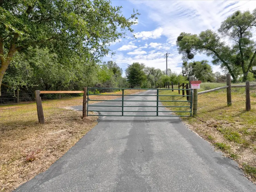 45577 Meadow Brook Way, Coarsegold, CA 93614 - #3
