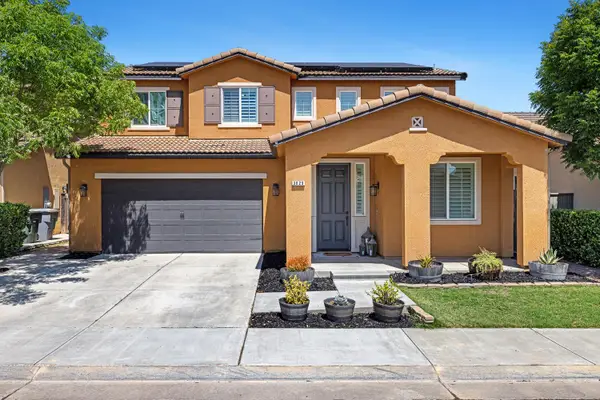 3029 Wrenwood Avenue, Clovis, CA 93619