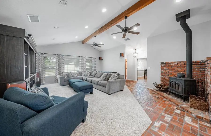 7044 E Clinton Avenue, Fresno, CA 93737 - #3