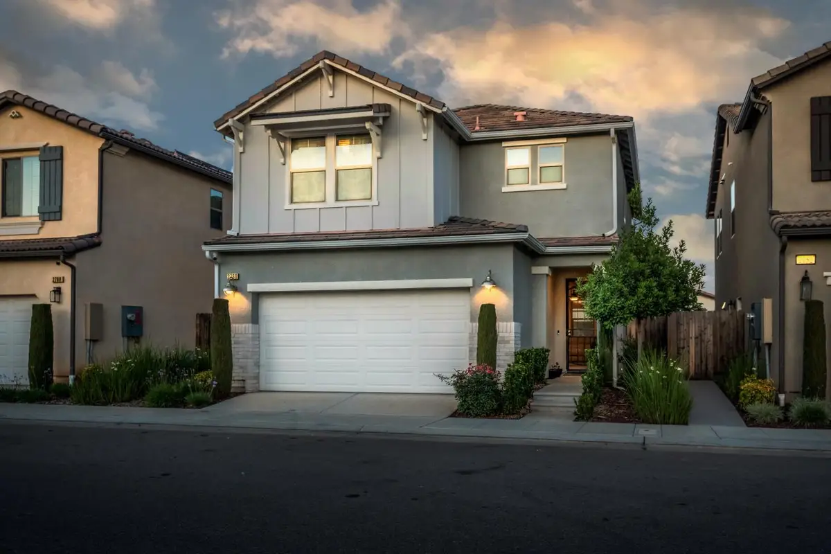 2760 N Sophie Drive, Fresno, CA 93727 - #1