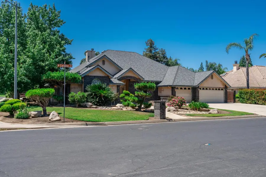 2876 Carolina Avenue, Clovis, CA 93611 - #3