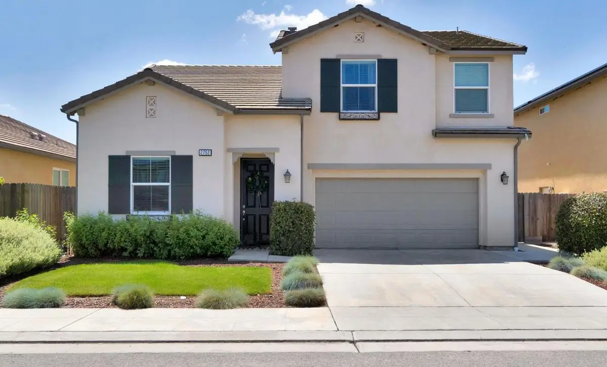 2752 Pontiac Avenue, Clovis, CA 93611 - #1