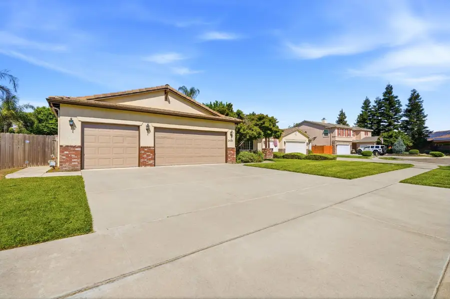 2429 Oak Grove, Visalia, CA 93291 - #3