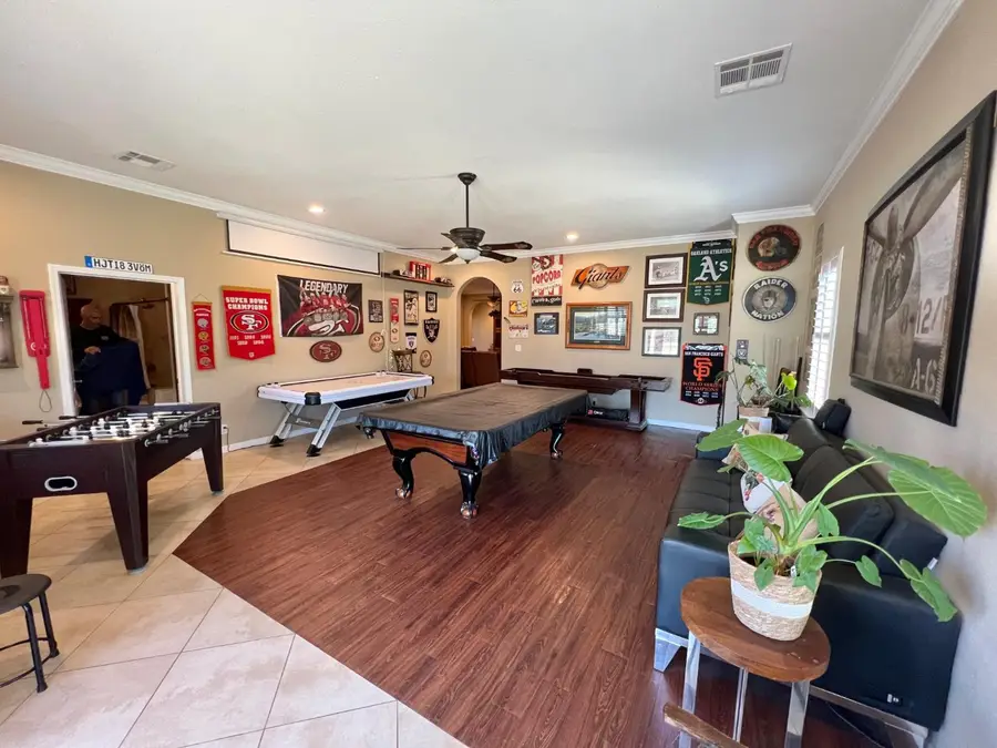 7197 Perlman Drive, Sanger, CA 93657 - #3