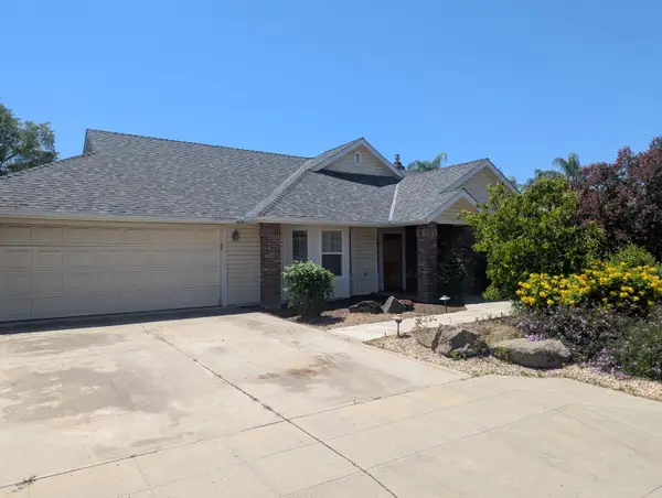 1729 W Spruce Avenue, Fresno, CA 93711