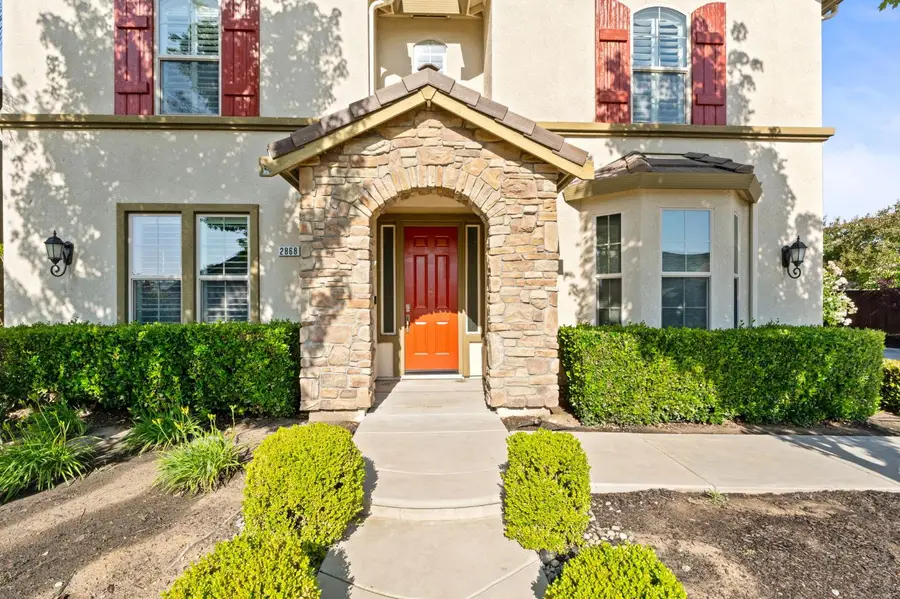 2868 Graybark Avenue, Clovis, CA 93619 - #3