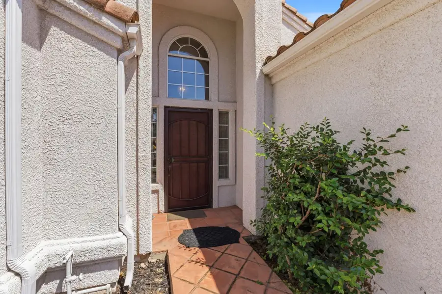 7490 N Hayston Avenue, Fresno, CA 93720 - #2