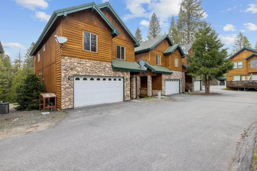 40838 Village Pass Lane, Shaver Lake, CA 93664 - #3