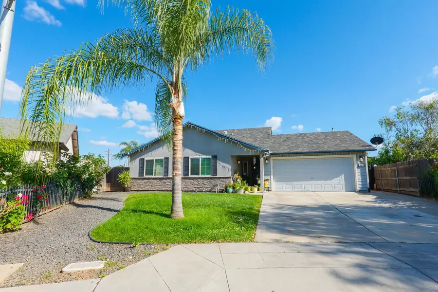 28874 Posey Avenue, Madera, CA 93638 - #2