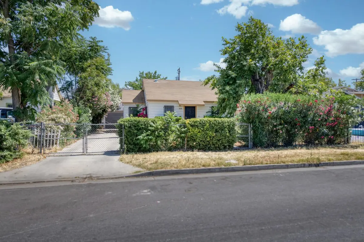 3518 E Clay Avenue, Fresno, CA 93702 - #1