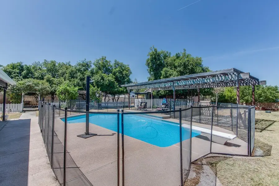 9077 N Fowler Avenue, Clovis, CA 93619 - #3