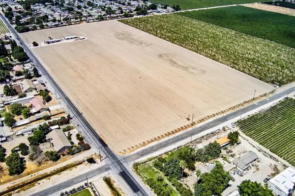 784 E Lincoln Avenue, Fresno, CA 93725