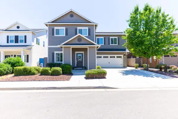 4158 Duncan Avenue, Clovis, CA 93619