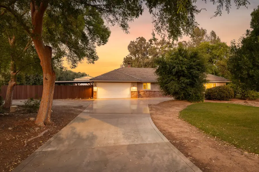 6160 N Sheridan Road, Clovis, CA 93619 - #2