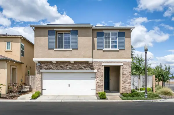 5402 W Santa Barbara, Fresno, CA 93722