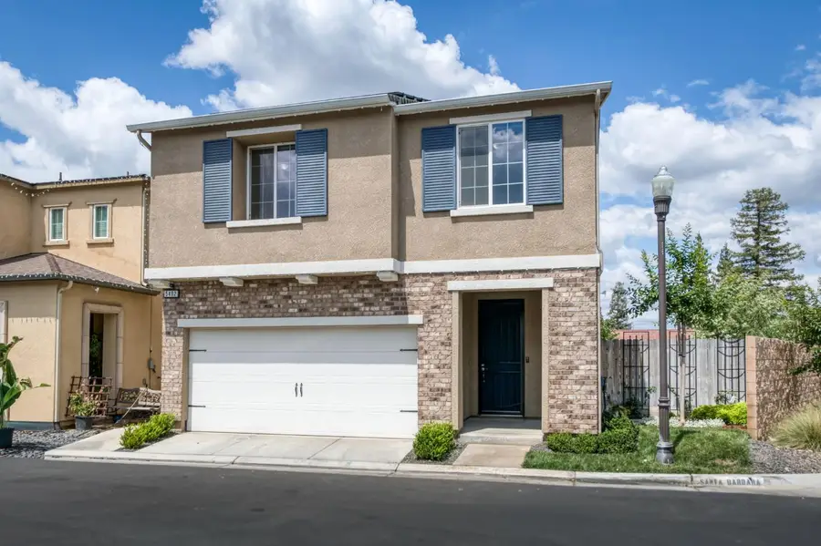 5402 W Santa Barbara, Fresno, CA 93722 - #2