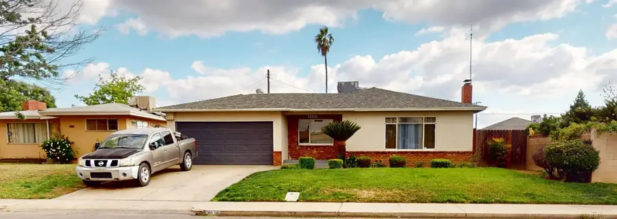 3490 E Weldon Avenue, Fresno, CA 93703 - #2