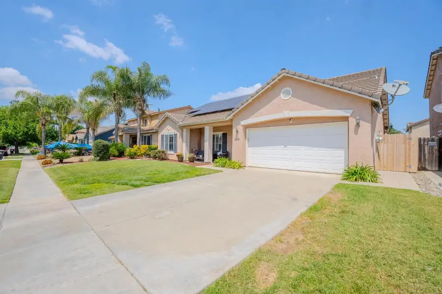 626 W Loyola, Visalia, CA 93277 - #3