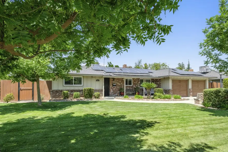 3951 Sherman Street, Fresno, CA 93726 - #2