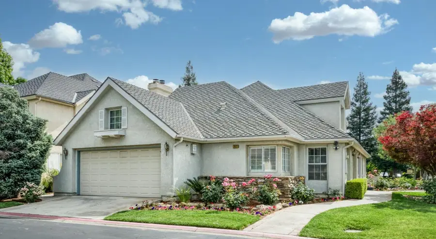 2977 W Pembrook, Fresno, CA 93711 - #2