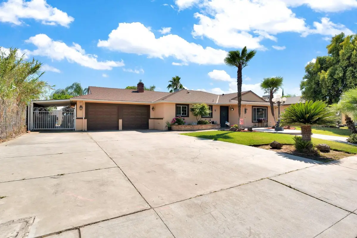 1758 Barstow Avenue, Clovis, CA 93611 - #1