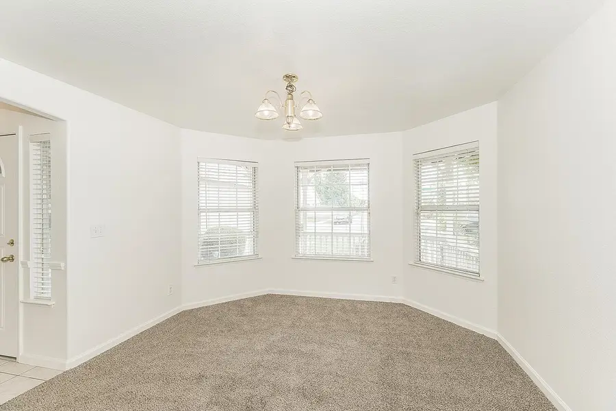 5906 W Paul Avenue, Fresno, CA 93722 - #3