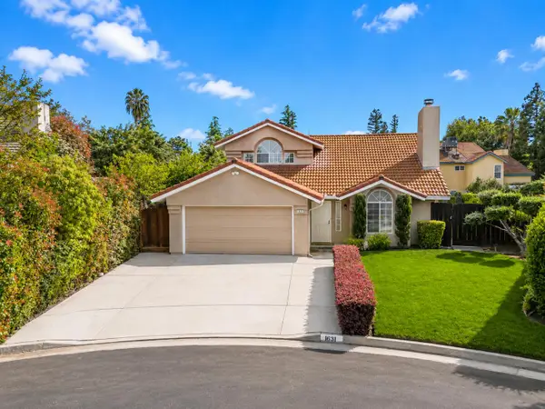 1631 E Deyoung Drive, Fresno, CA 93720
