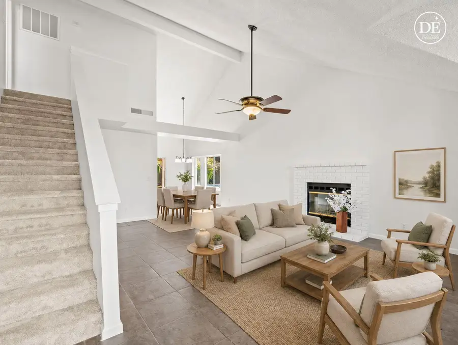 1631 E Deyoung Drive, Fresno, CA 93720 - #2