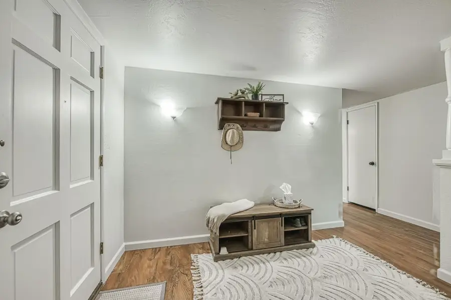 5433 E Madison Avenue, Fresno, CA 93727 - #3