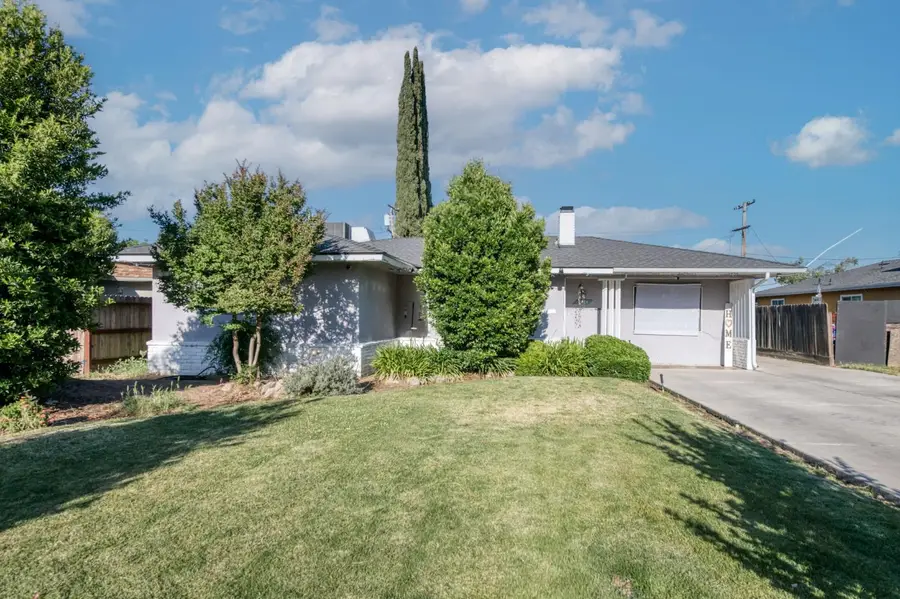4775 E Michigan Avenue, Fresno, CA 93703 - #2