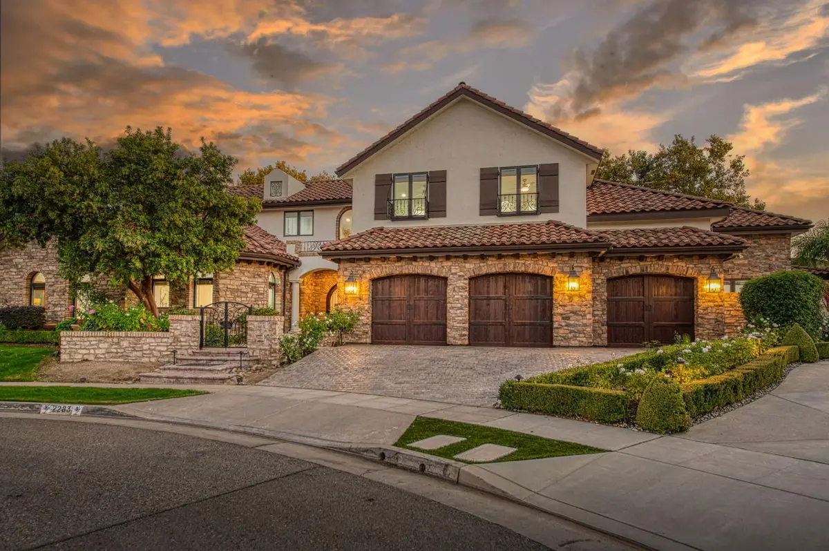 2283 E Sarazen Avenue, Fresno, CA 93730 - #1