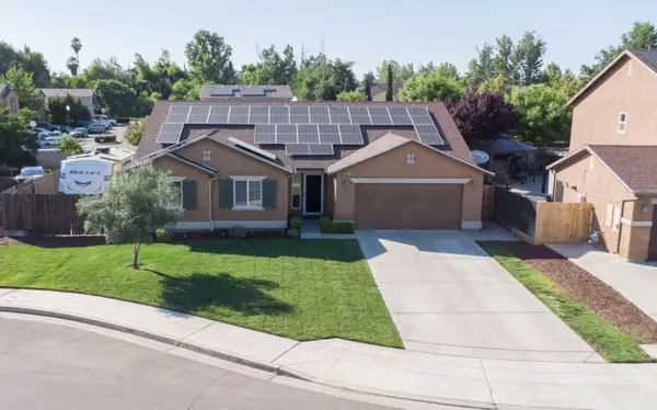 5831 E Platt Avenue, Fresno, CA 93727