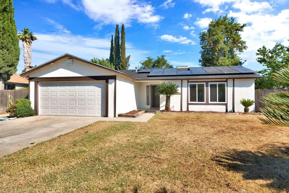 2571 S Laval, Fresno, CA 93725 - #1