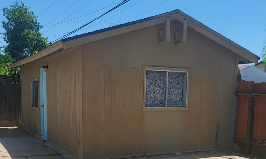3620 E Illinois Avenue, Fresno, CA 93702 - #2