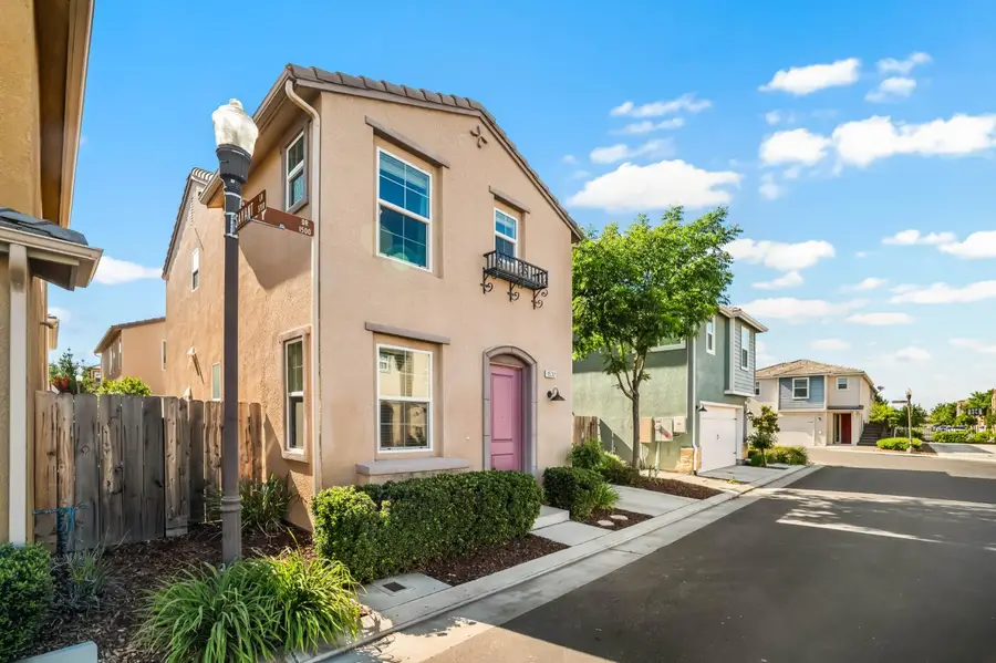1532 Joy Drive, Clovis, CA 93619 - #2