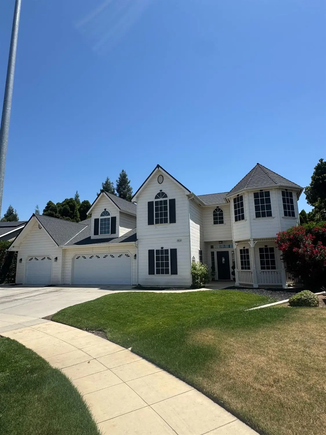 1613 N Dewitt Avenue, Clovis, CA 93619 - #1