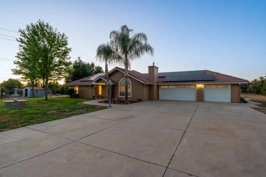 10024 E Bullard Avenue, Clovis, CA 93619 - #2
