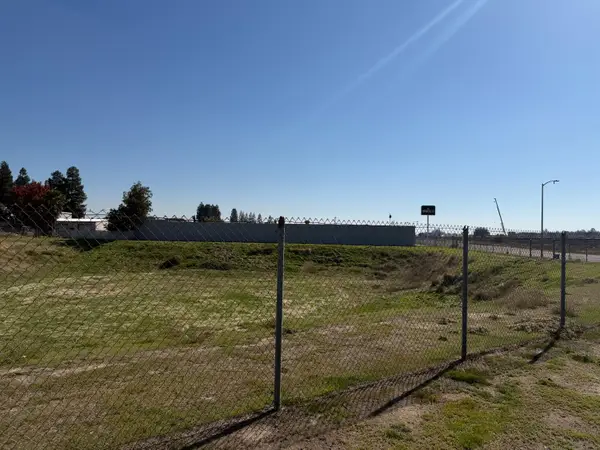 1 Cornelia, Fresno, CA 93722