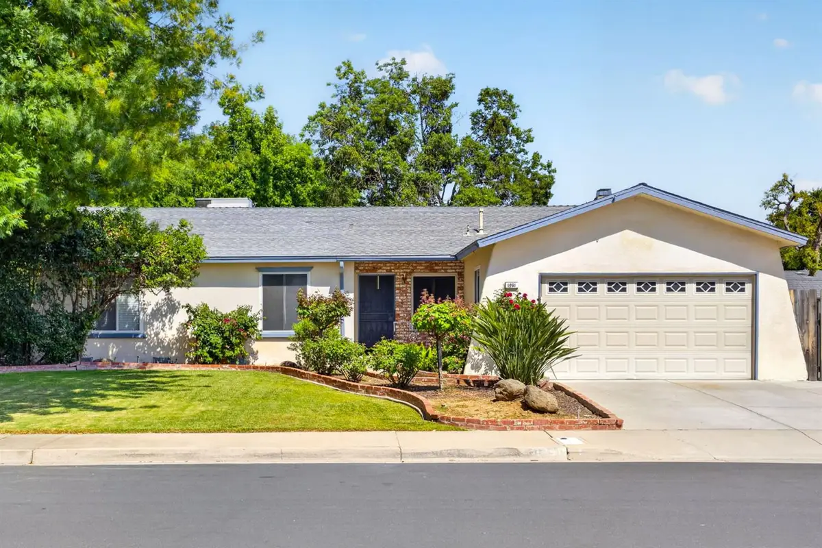 1091 Stanford Avenue, Clovis, CA 93611 - #1